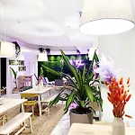 Blumen Отель
