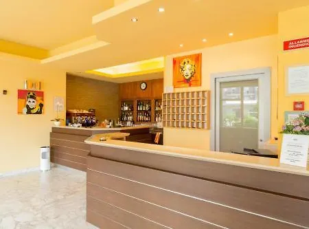 فندق Blumen سان بنيديتّو ديل ترونتو