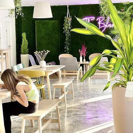 Blumen 2* سان بنيديتّو ديل ترونتو