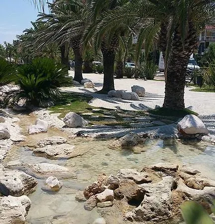 Blumen Ξενοδοχείο Σαν Μπενεντέτο ντελ Τρόντο